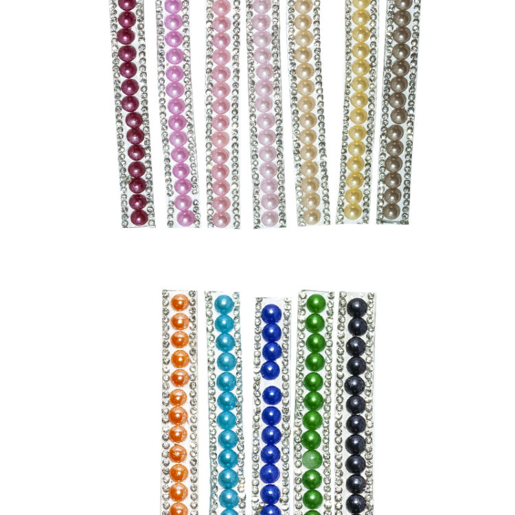 Bandă decorativă de lipit cu stras si perle; banda decorativa de lipit; strasuri; perle
