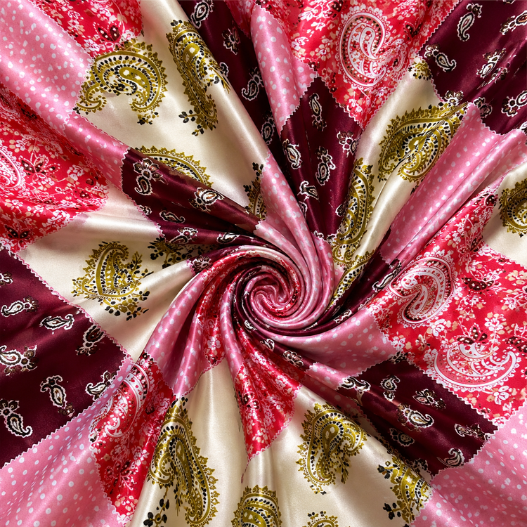 Satin elastic multicolor cu imprimeu patchwork și motive paisley