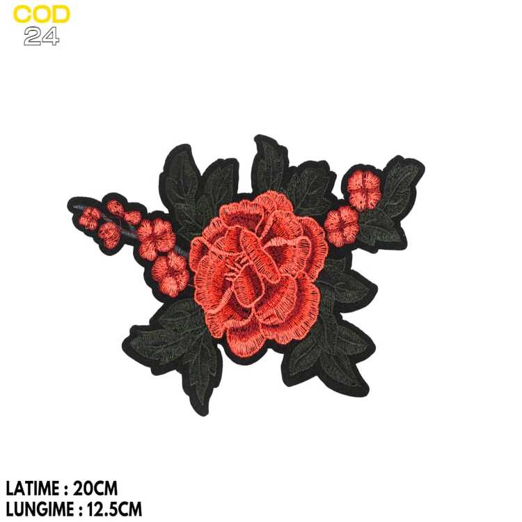 Aplicație brodată florală cu trandafir și flori decorative