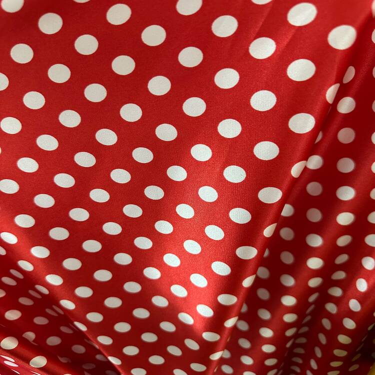 Satin elastic roșu cu buline albe