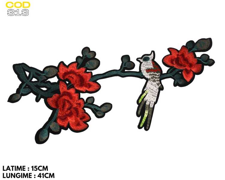 Aplicație brodată florală cu pasăre și flori roșii